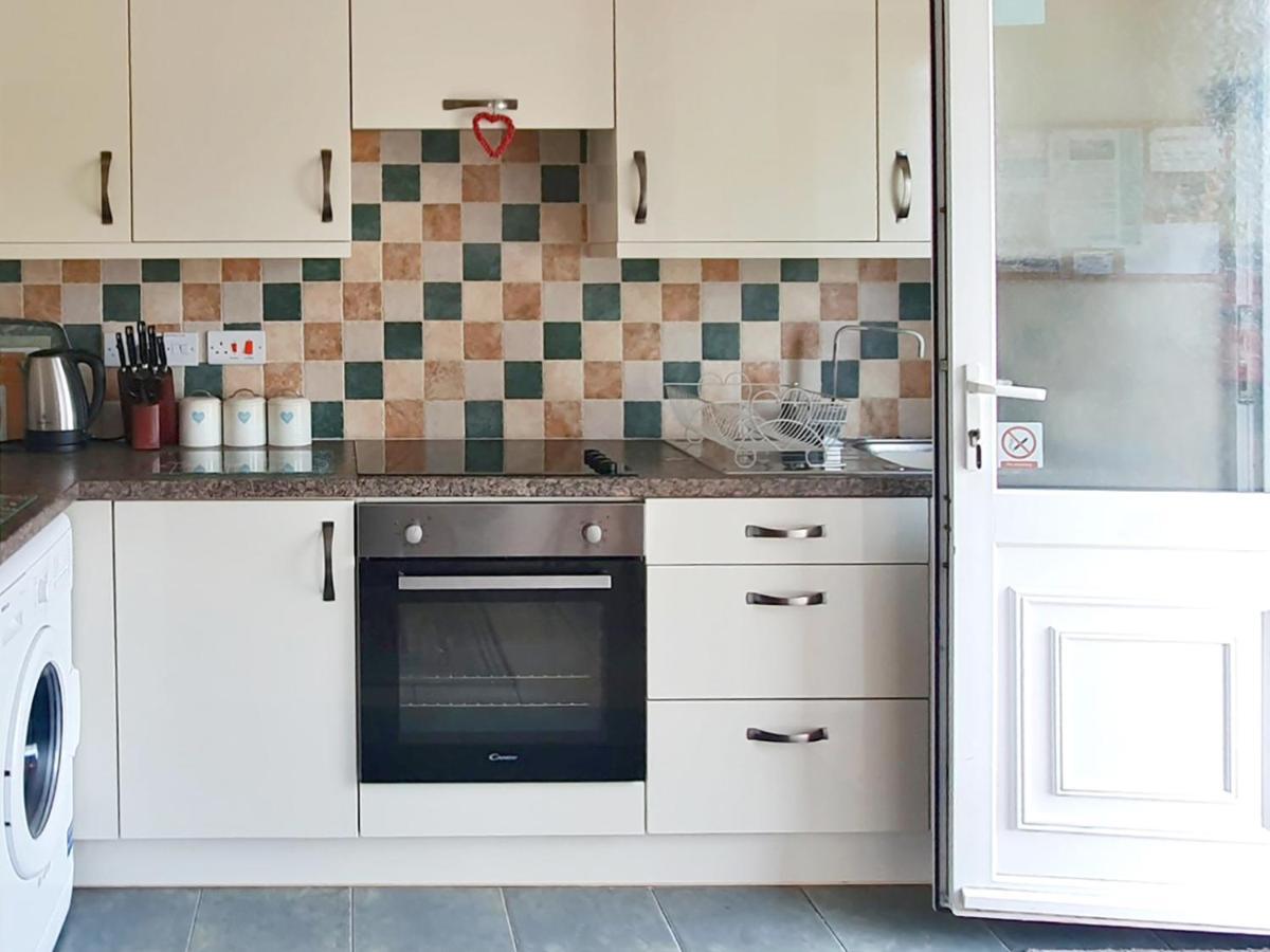 Dart Haven - Cheerful Holiday Bungalow In Galmpton Kültér fotó