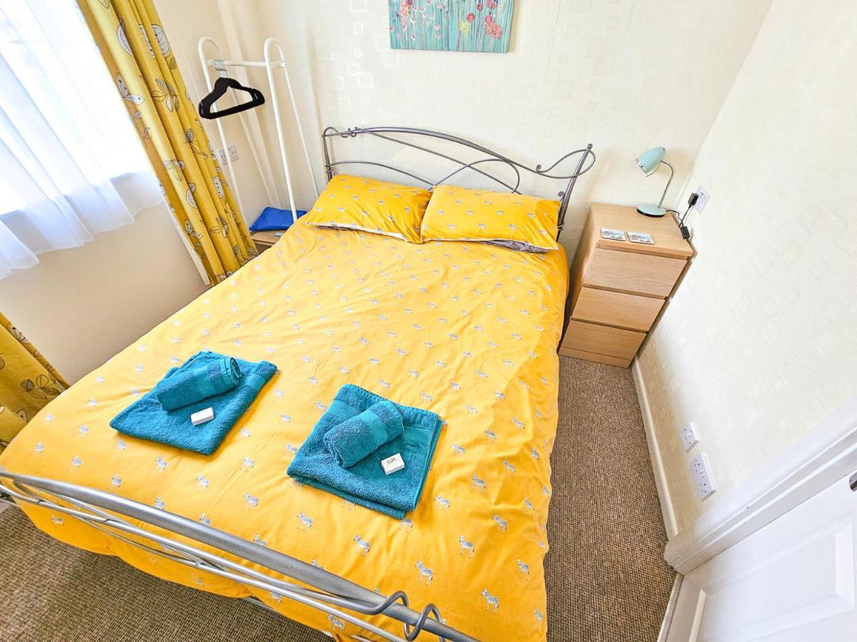 Dart Haven - Cheerful Holiday Bungalow In Galmpton Kültér fotó